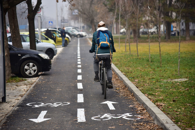 Потребни се екстремни вештини за да се вози велосипед во Скопје