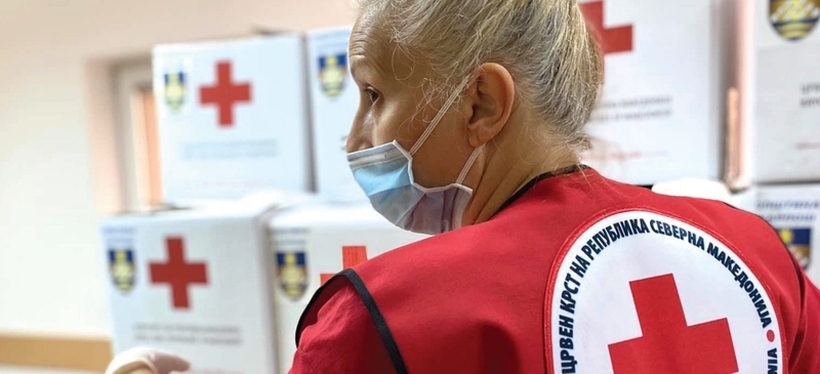 Мобилни лекарски тимови ќе патролираат нив центарот на Скопје – ќе ги едуцираат граѓаните за заштита од топло време