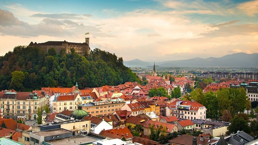 Словенија ги отвора вратите за странци: За три професии секогаш има работа