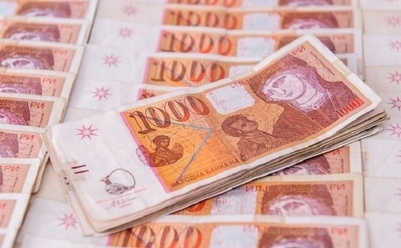 Просечната плата во Македонија достигна 40 496 денари, ИТ секторот останува на врвот