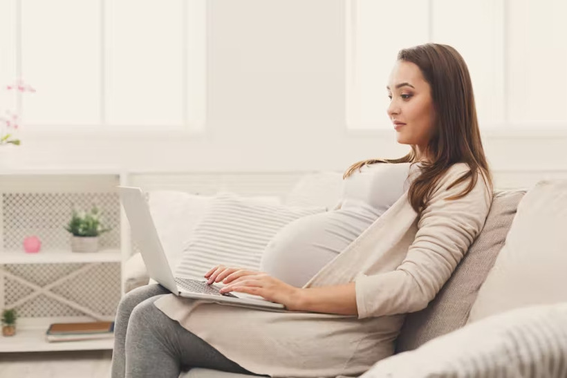 Бремените жени во Хрватска ќе можат да работат од дома во текот на целата бременост