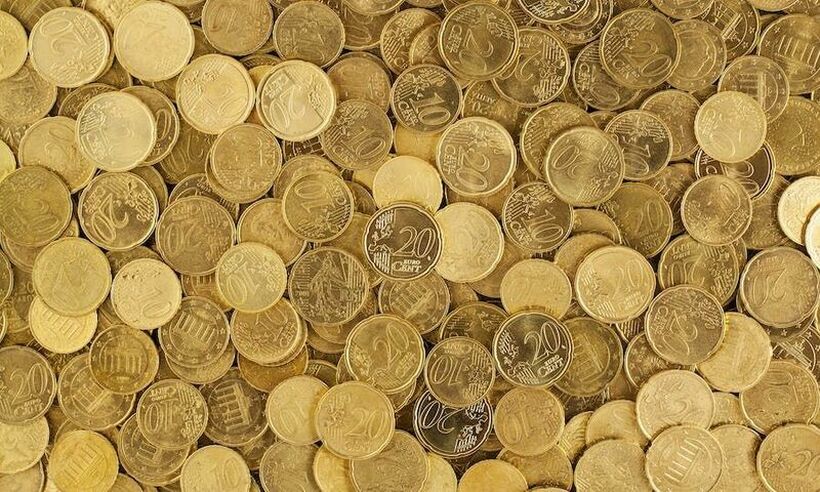 Со над 15.000 монети маж на Кипар отишол да плати судска казна од 500 евра