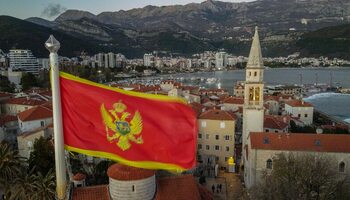 Црна Гора воведува седумчасовно работно време!