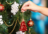 Зошто ја украсуваме новогодишната елка? Зад оваа традиција се крие важна приказна која веројатно не сте ја знаеле