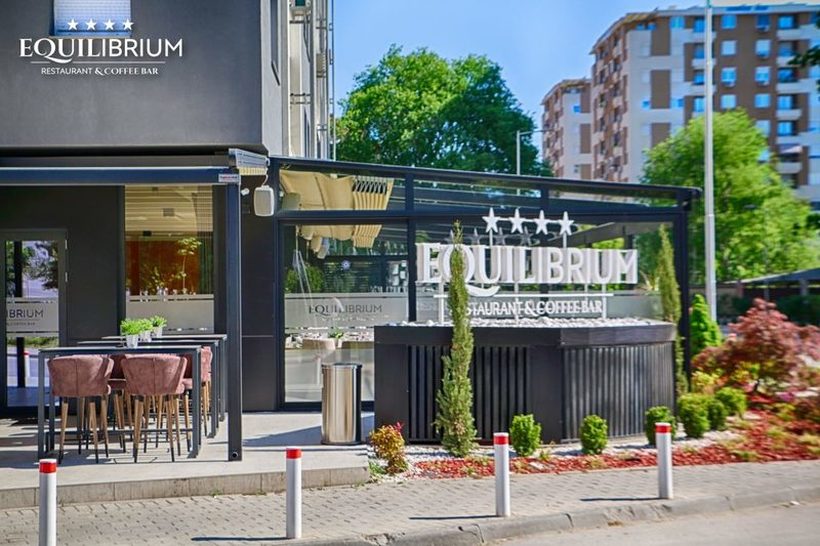Ресторан EQUILIBRIUM има потреба од персонал
