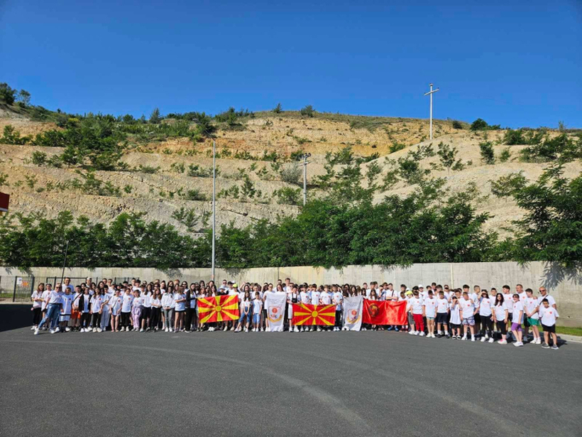 Скопска општина обезбеди финансиска поддршка за летување на 400 ученици