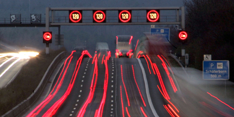 Колку бавно може да возите на автопат во Германија?