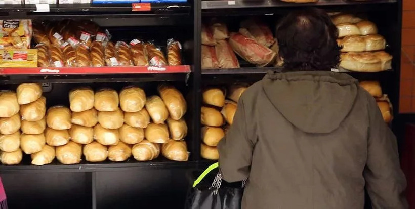 Во Србија цената на лебот е замрзната на 30 денари, каква е состојбата во другите држави од Регионот?