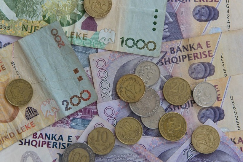 Од 1 април покачување на минималната плата во Албанија