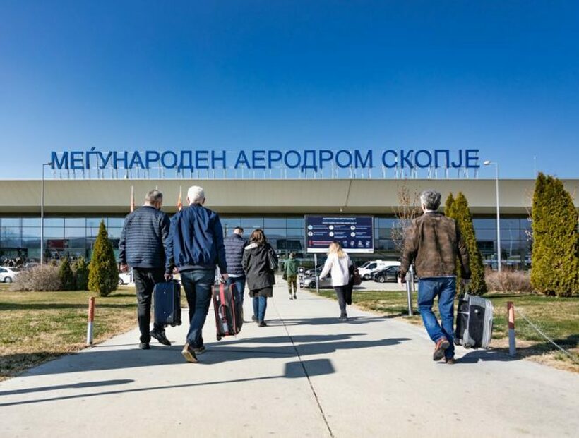 Заглавени патници, нервоза, неизвесност – првин се одложуваат, а потоа и се откажуваат летовите до Македонија