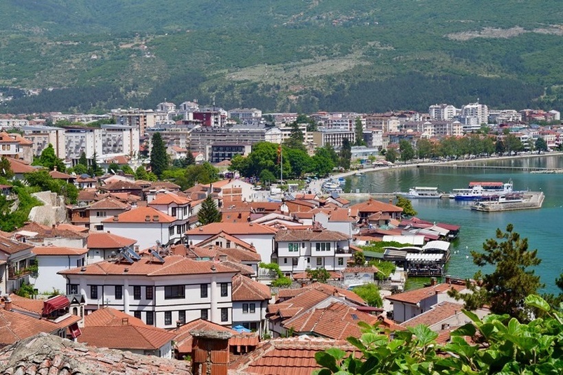 Ќе се градат 140 нови станови во Охрид – што е проблематично за охриѓани?