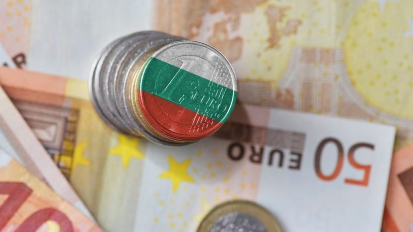 Во Бугарија во официјална употреба влегува еврото - Еве од кога