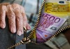 Во Словенија пензионерите чии примања се помали од 1.000 евра ќе добијат помош од 150 евра
