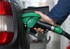 ГОЛЕМО намалување на цените на горивата од полноќ