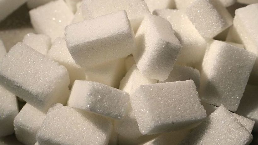 Пресметајте: Колку шеќер смеете да јадете дневно?