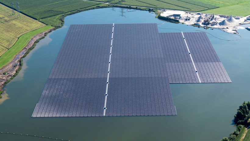 Португалија ја гради најголемата пловечка соларна централа во Европа