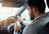 Држава без милост: Доколку го користите мобилниот телефон во возење – ја губите возачкта дозвола и плаќате огромна казна