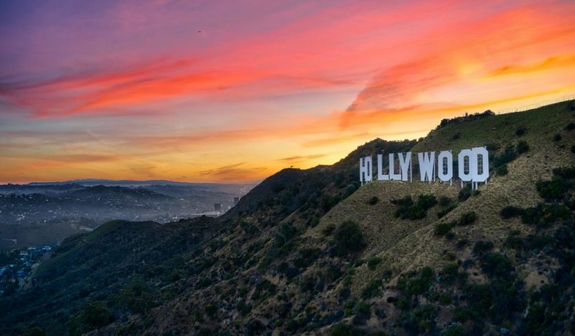 Натписот „Холивуд“ слави 100 години и ќе оди на подмладување