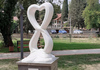 Во Дојран поставена инсталација „Срце за вечноста“ во спомен на првиот донор на срце, Емилија Динева