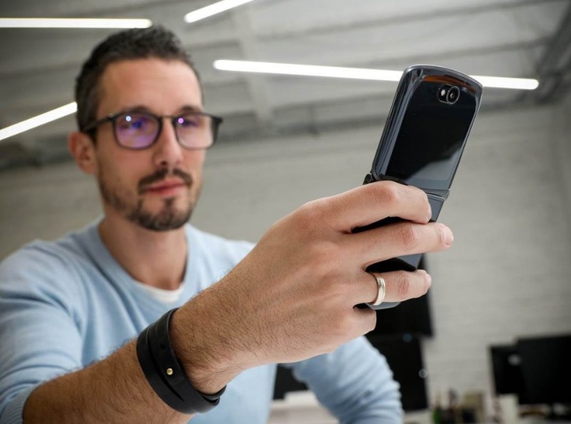 „Моторола“ ќе го лансира новиот телефон со камера од 200 мегапиксели во јули