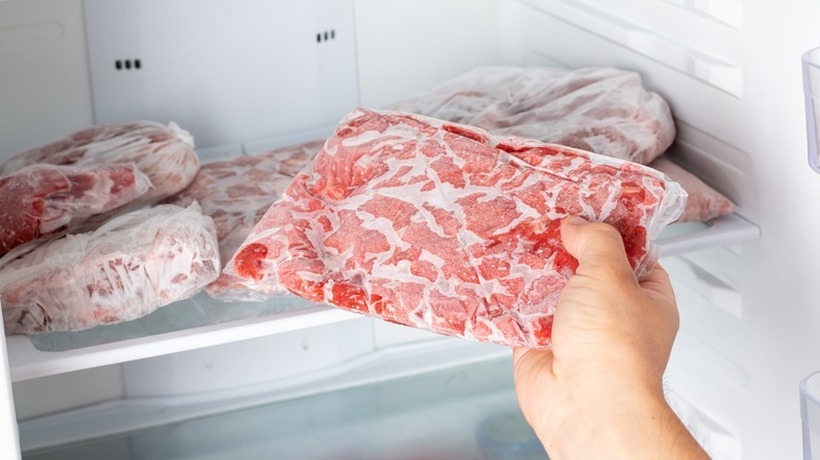 Ова е најголемата грешка што ја правиме со замрзнувањето на меленото месо