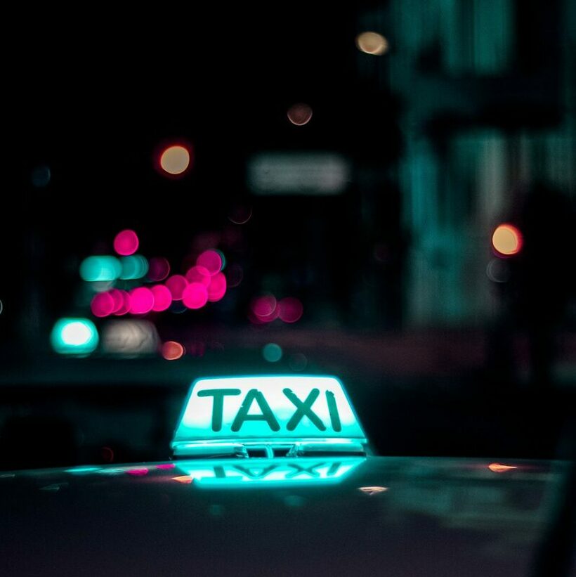 Почнува со работа ноќно такси без возачи - дали би се возеле?