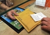 Доставата на производот до адресата треба да ја извршат лиценцирани даватели на поштенски услуги