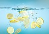 Зошто треба да пиете вода со лимон секој ден