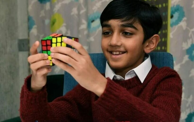 Момче од Англија на 11 години има повисок коефициент на интелигенција од Ајнштајн