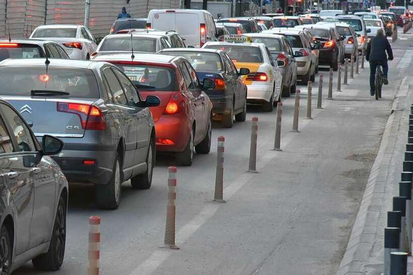 Утре во Скопје од 9 до 14 часот ќе бидат затворени за сообраќај неколку булевари