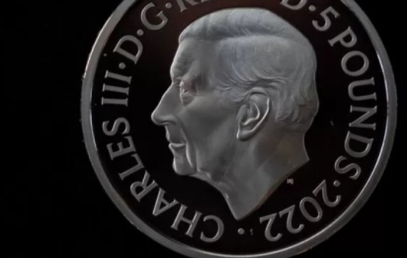 Претставени првите монети со ликот на кралот Чарлс III
