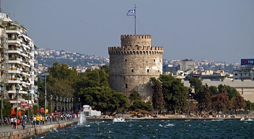 Грција:До крајот на март ќе бидат укинати најголемиот дел од мерките