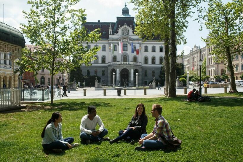 Од топ 10 студенти кои се на Љубљанскиот универзитет, пет се со потекло од Македонија.