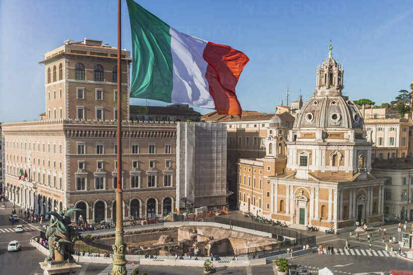 Италија повторно воведува задолжително тестирање за овие патници