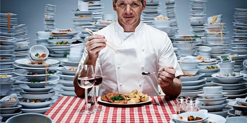 Познатиот готвач Гордон Ремзи ги отпушти сите свои 500 вработени