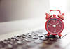 Вработените во најдобрите компании работат 3 до 4 часа на ден: Дали осумчасовното работно време е концепт кој треба да се промени?