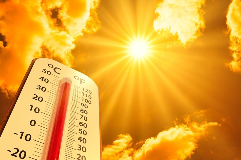 ЕВЕ КОЛКУ ДЕНА ЌЕ ТРАЕ ПОРТОКАЛОВОТО НИВО НА ОПАСНОСТ: Од УХМР велат температурата ќе оди и над 40 степени