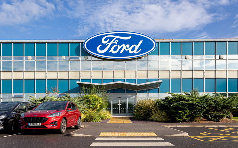 Форд се подготвува да отпушти 8.000 работници