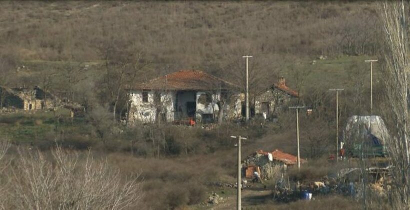 Каде исчезнуваат македонските села – ги покосува синдромот на „празни гнезда“, остануваат само кучињата