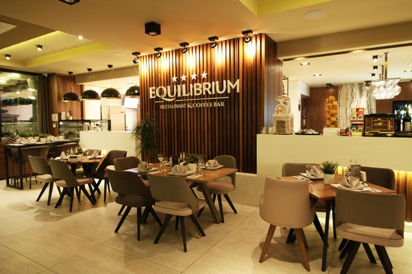 2 отворени места: Ресторан Еквилибриум ВРАБОТУВА!