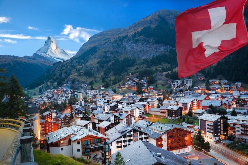 Швајцарија ќе ги укине ковид сертификатите, а има и причина за тоа