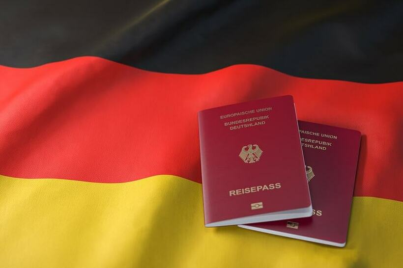 Германија подготвува нов закон за полесно добивање двојно државјанство
