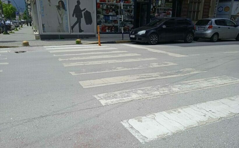 Контрола на пешаци низ Гостивар и Тетово: Ќе платат казни до 50 евра и ќе одат на сообраќајна поука