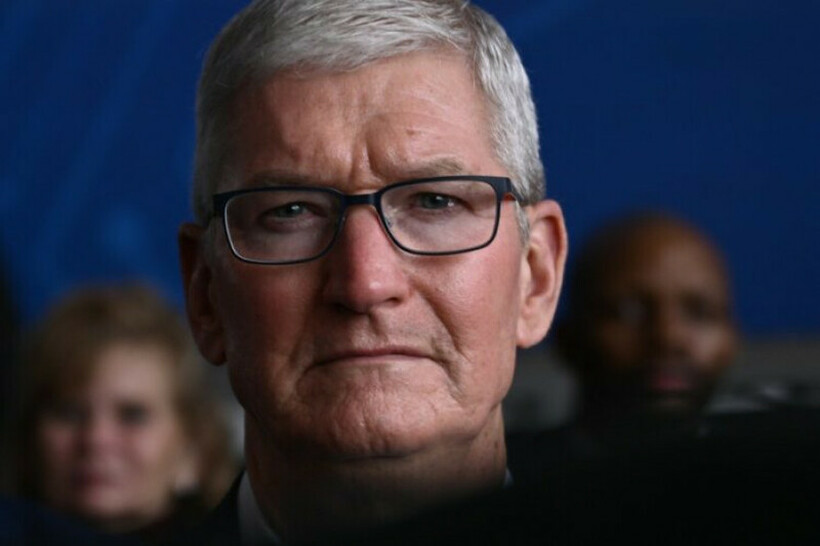 Првиот човек на „Apple“ самиот си ја намалил годишната плата за 35 милиони