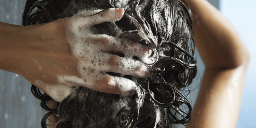 Колку често треба да ја миете косата?