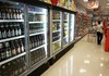 Се спремаат законски измени: Алкохол ќе може да се купи и по 19 часот