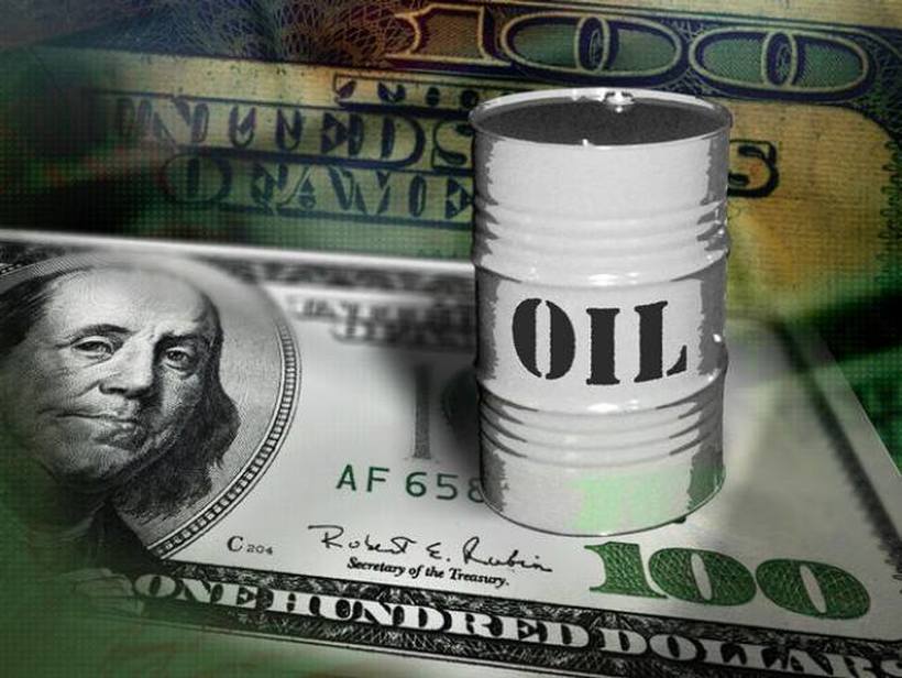 Доларот ослабе, цената на нафтата се намали