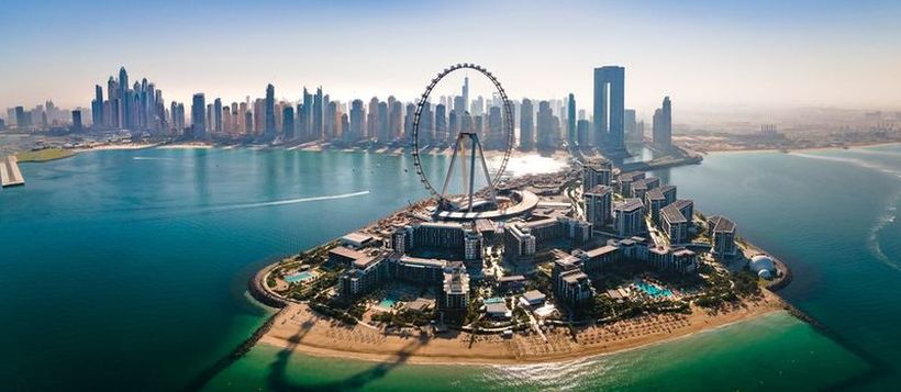 Се отвора најголемото панорамско тркало на светот: Поглед кон Дубаи од 250 метри височина