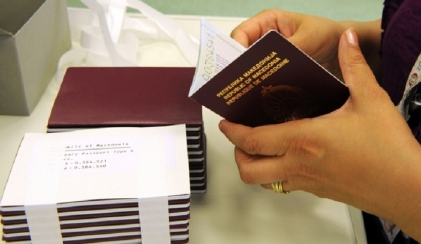 НЕ КРЕВАЈТЕ ПАНИКА: Информација за сите чии лични карти и пасоши истекуваат периодов