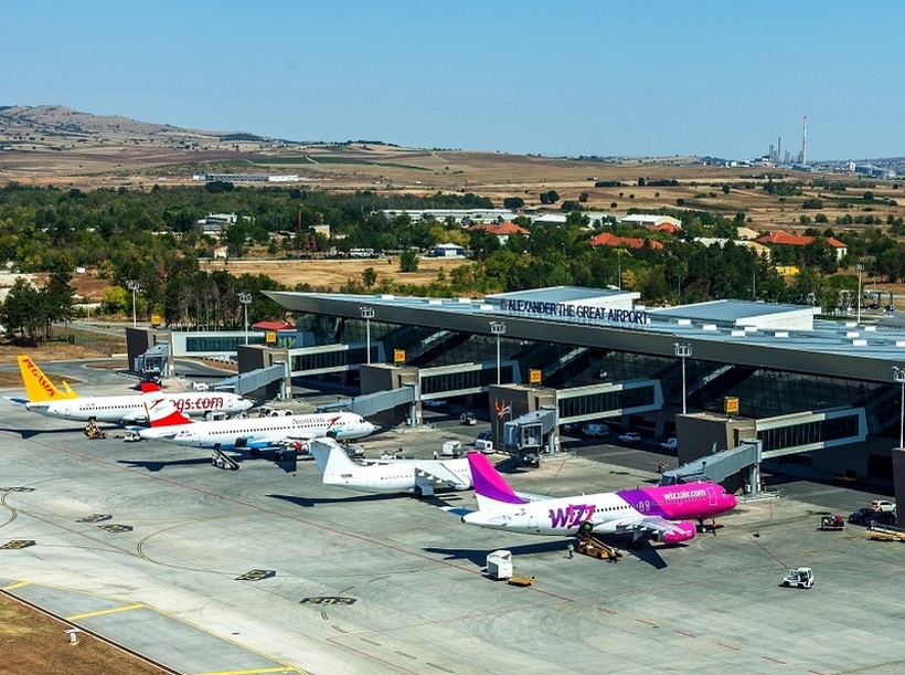 Без полетувања и слетувања – утре шест часа ќе мируваат авионите во Скопје и во Охрид, контролорите на летање стапуваат во штрајк